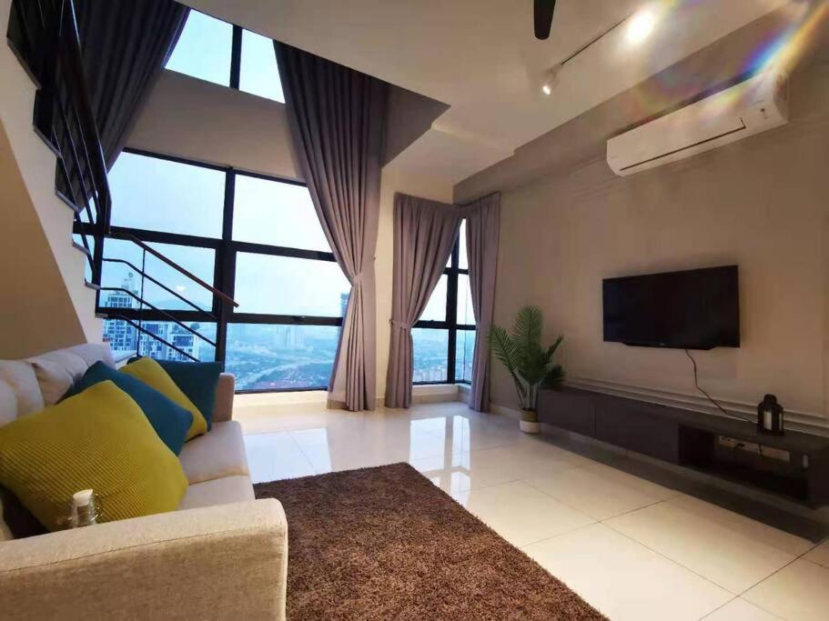 شقة 5-Star Facilities Arte Mont Kiara Luxury Duplex كوالالمبور المظهر الخارجي الصورة